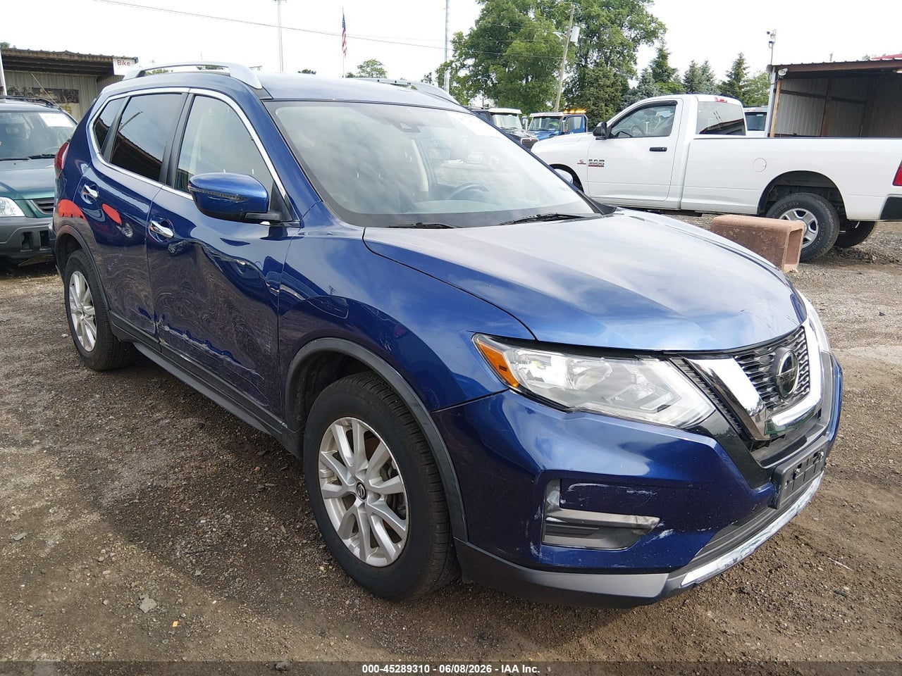 KNMAT2MVXLP****** · 2020 NISSAN ROGUE SV INTELLIGENT AWD