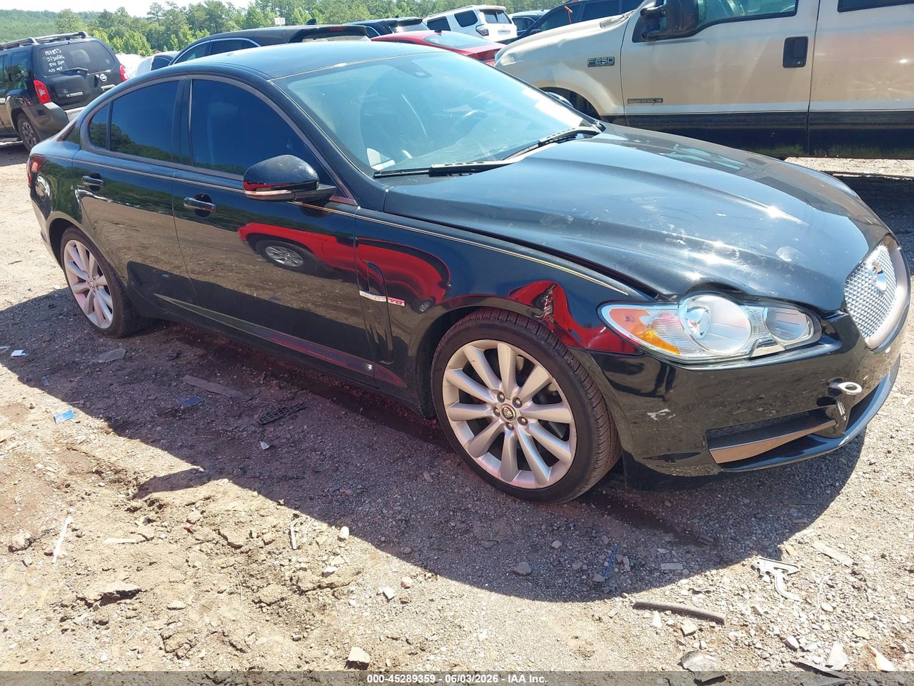SAJWA0GB9AL****** · 2010 JAGUAR XF PREMIUM