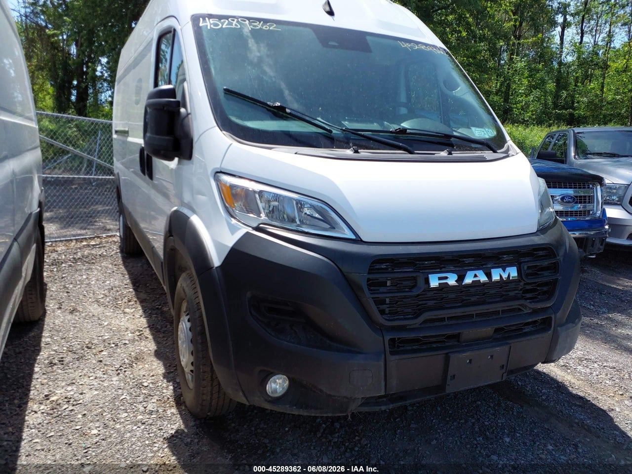 3C6LRVDG8RE****** · 2024 RAM PROMASTER 2500 TRADESMAN HIGH ROOF 159 WB W/PASS SEAT