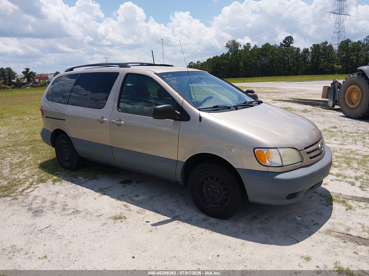 4T3ZF19C62U****** · 2002 TOYOTA SIENNA CE