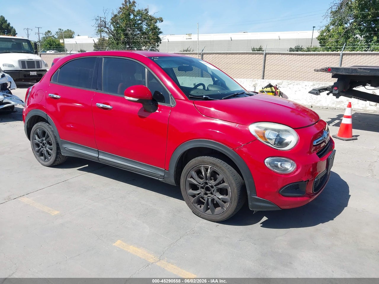 ZFBCFXBT6GP****** · 2016 FIAT 500X EASY