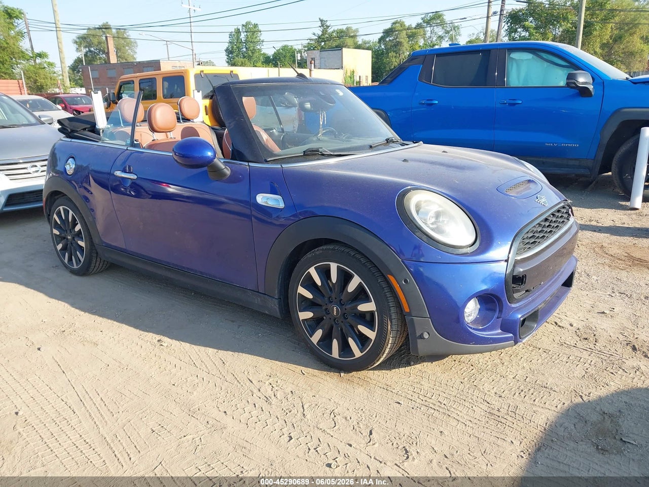 WMWWG9C57K3****** · 2019 MINI CONVERTIBLE COOPER S
