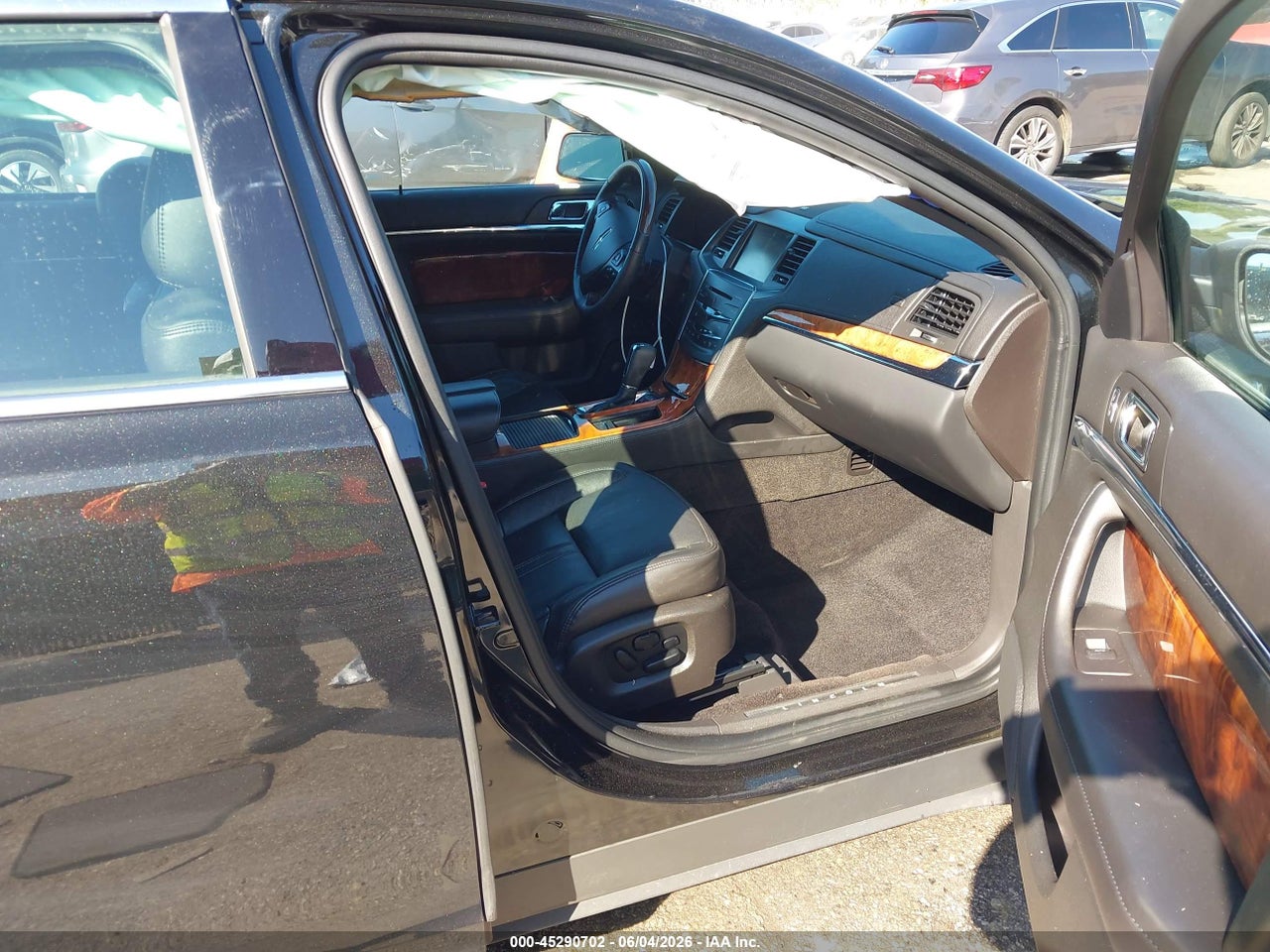 2015 LINCOLN MKS ECOBOOST · 5/11