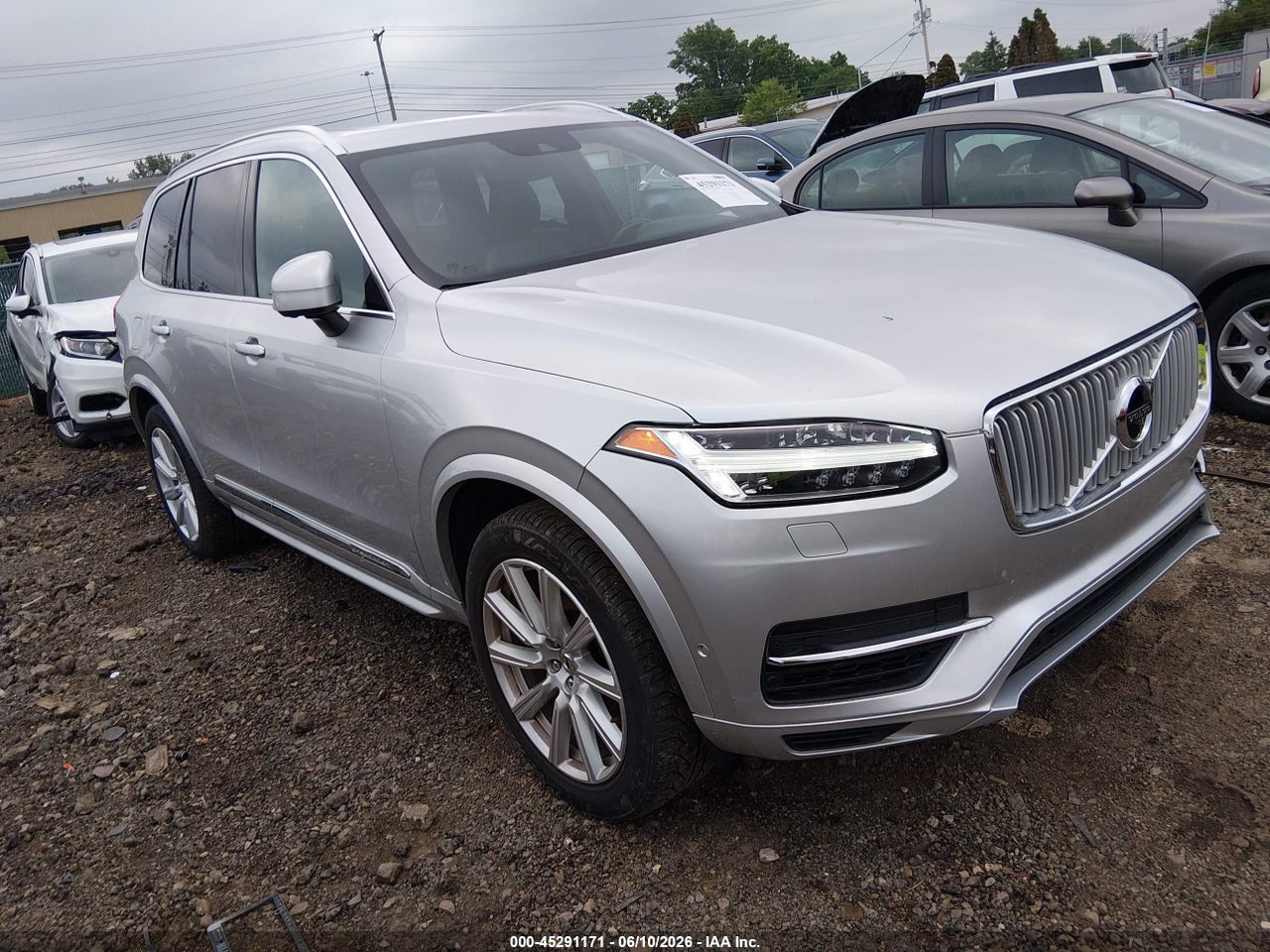 YV4BC0PL1G1****** · 2016 VOLVO XC90 HYBRID T8 INSCRIPTION