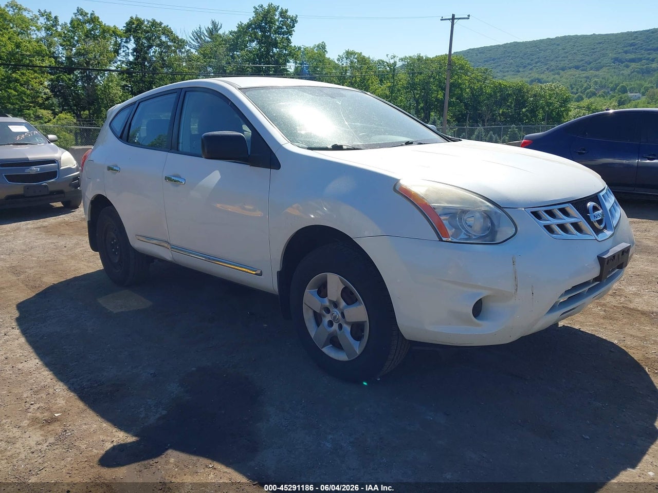 JN8AS5MV1BW****** · 2011 NISSAN ROGUE S