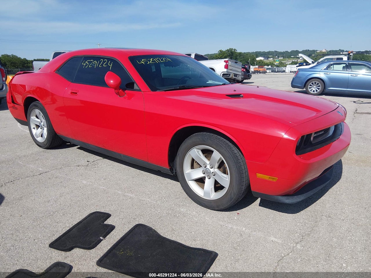 2B3CJ4DV0AH****** · 2010 DODGE CHALLENGER SE