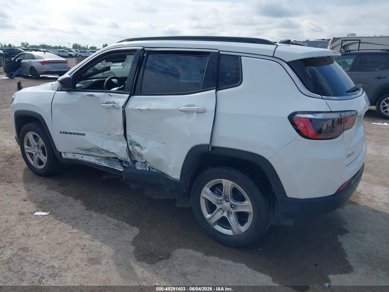 2023 JEEP COMPASS LATITUDE 4X4 · 3/11