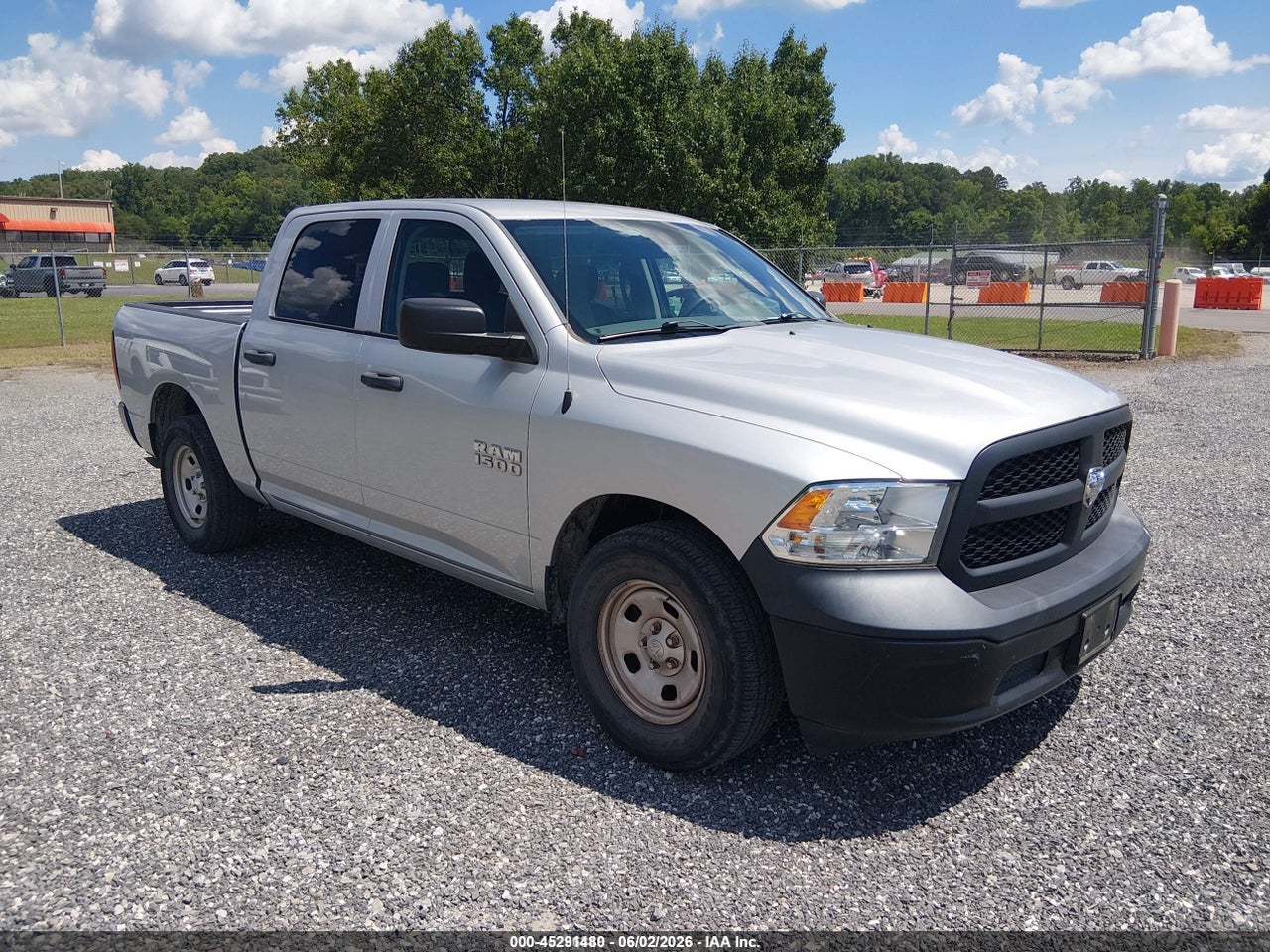 1C6RR6KG7HS****** · 2017 RAM 1500 TRADESMAN  4X2 5'7 BOX