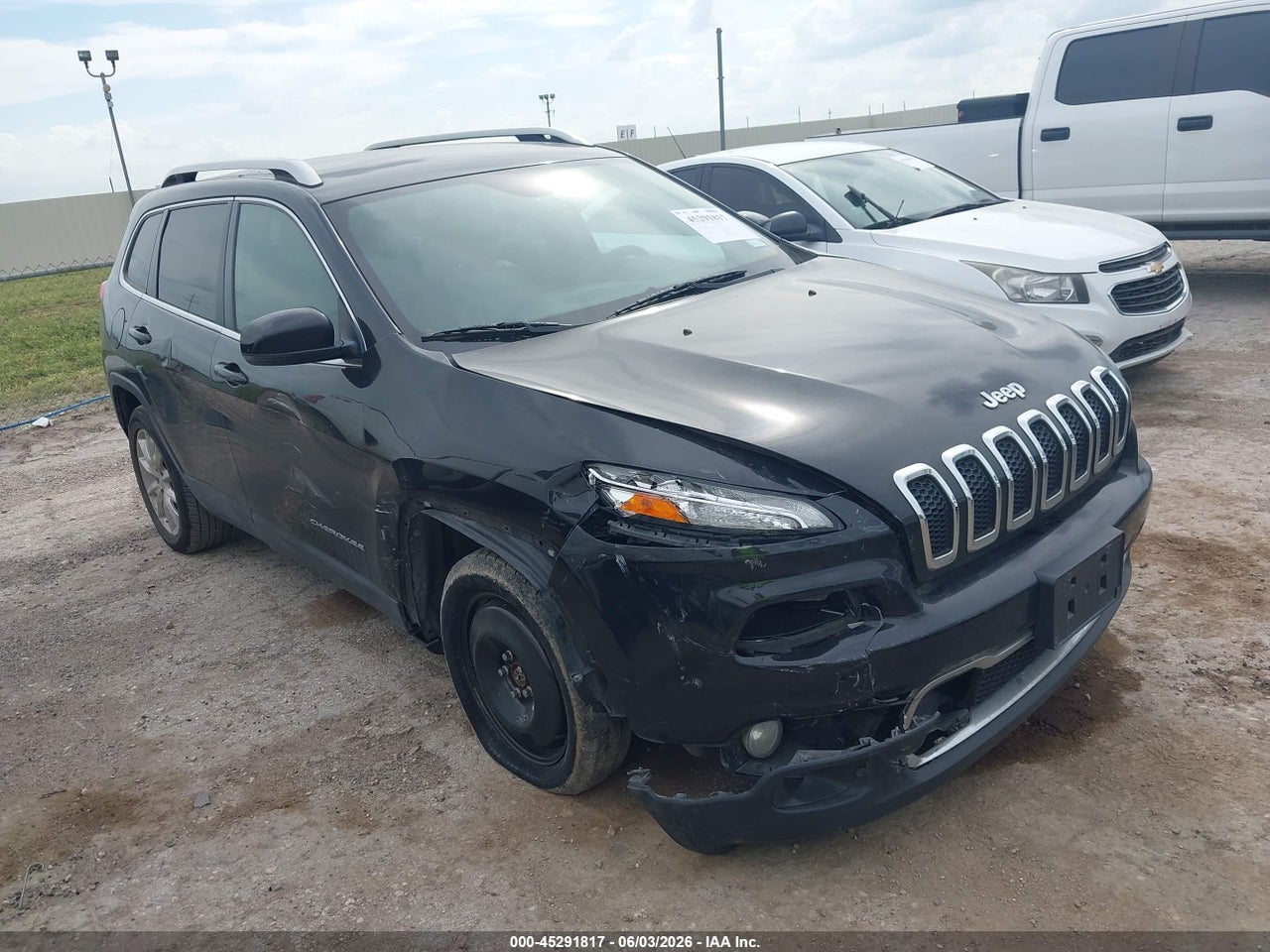 1C4PJLDS4FW****** · 2015 JEEP CHEROKEE LIMITED