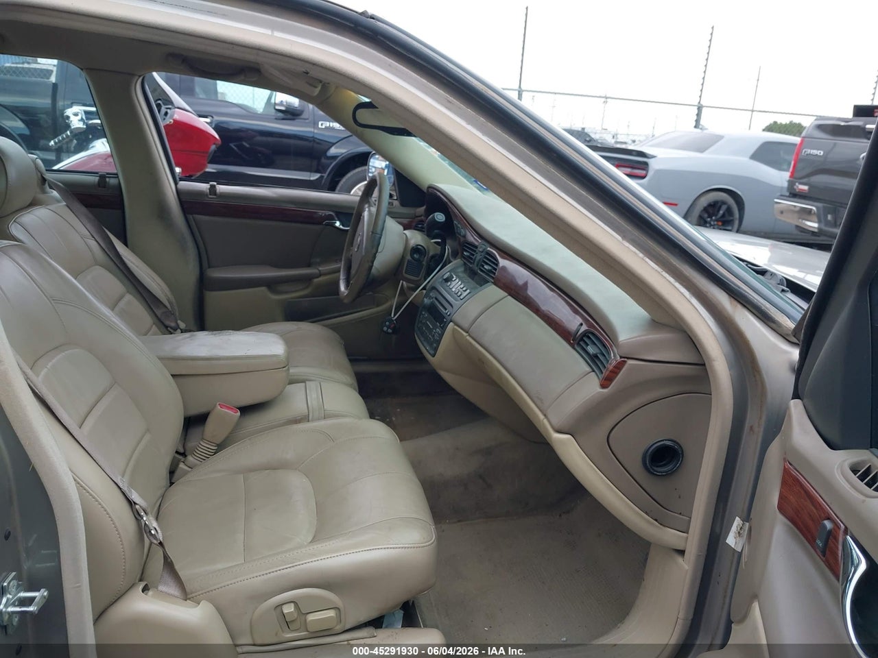 2004 CADILLAC DEVILLE STANDARD · 5/11