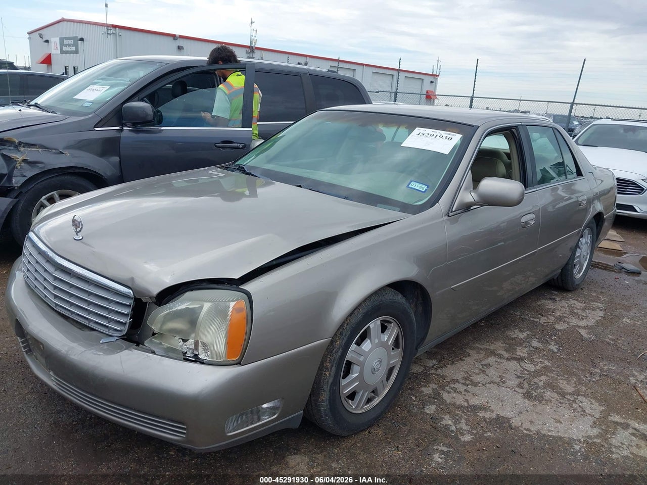 2004 CADILLAC DEVILLE STANDARD · 2/11