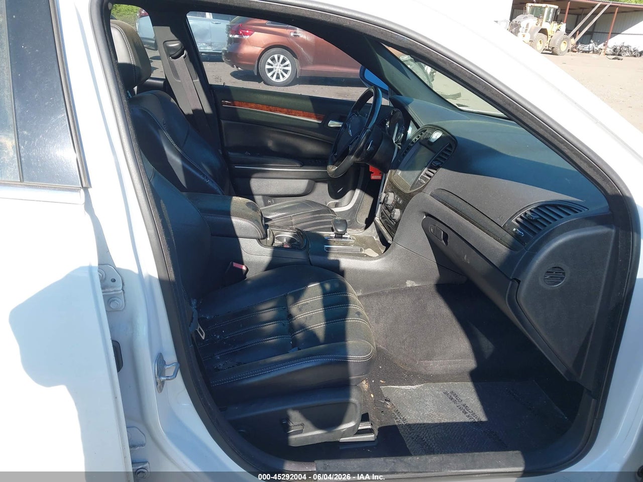 2C3CCAGG7DH****** · 2013 CHRYSLER 300   · 5/11