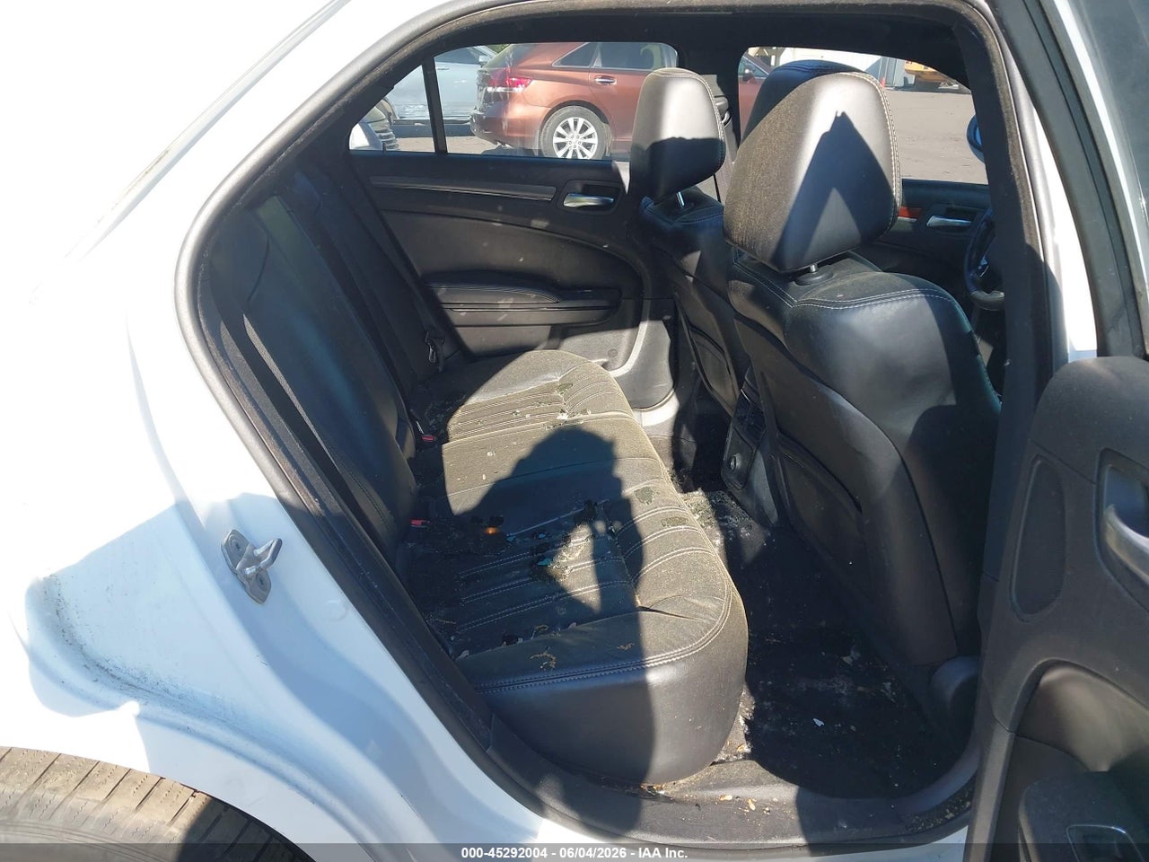 2C3CCAGG7DH****** · 2013 CHRYSLER 300   · 8/11