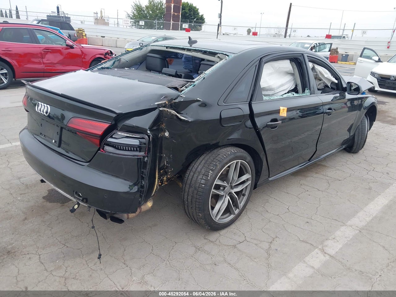2017 AUDI A8 L 4.0T SPORT · 4/10