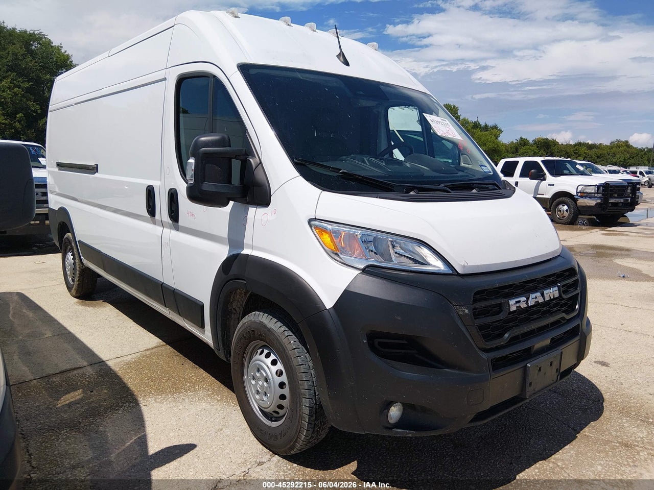3C6LRVDG2RE****** · 2024 RAM PROMASTER 2500 TRADESMAN HIGH ROOF 159 WB W/PASS SEAT