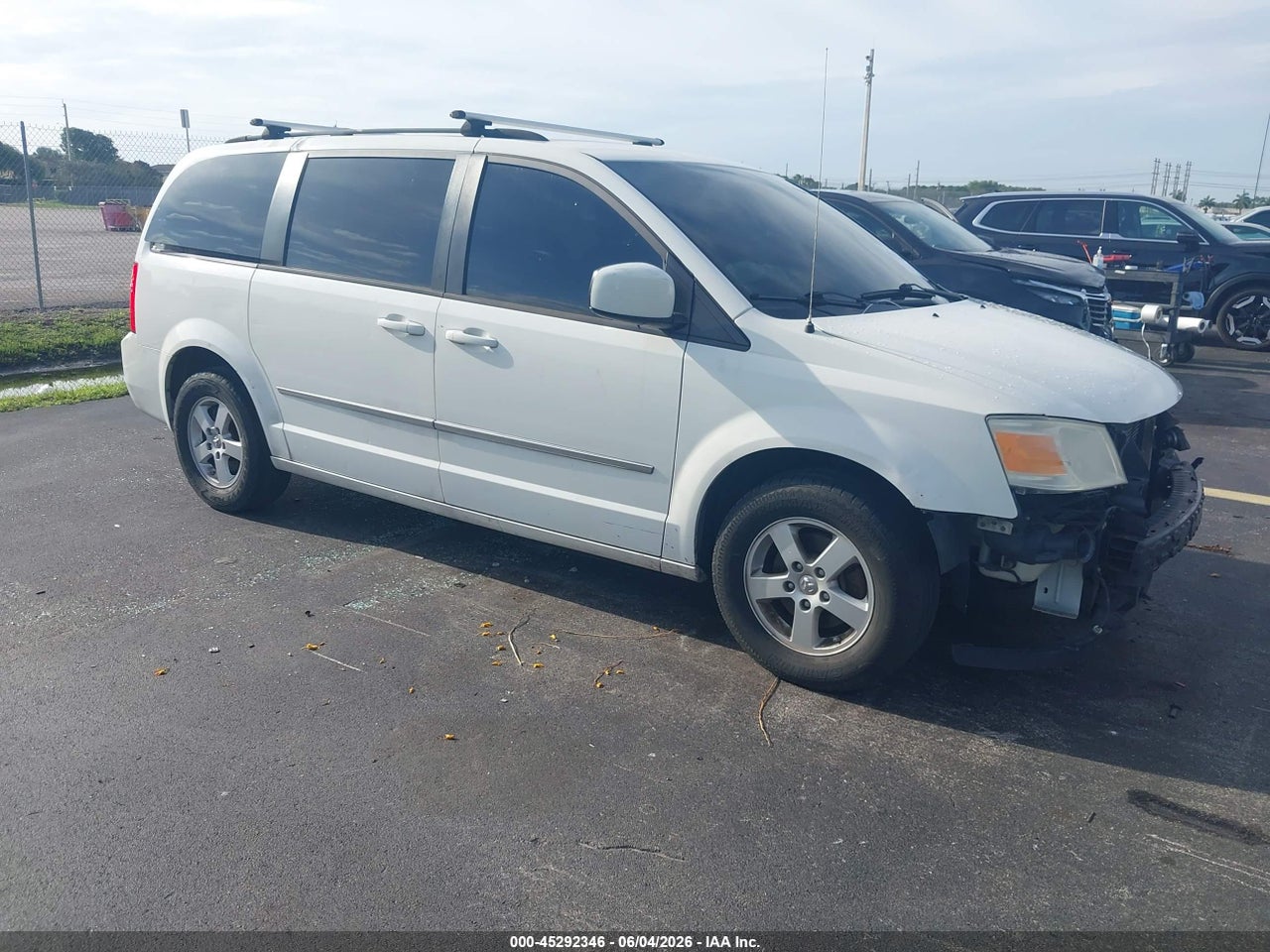 2D4RN5D19AR****** · 2010 DODGE GRAND CARAVAN SXT