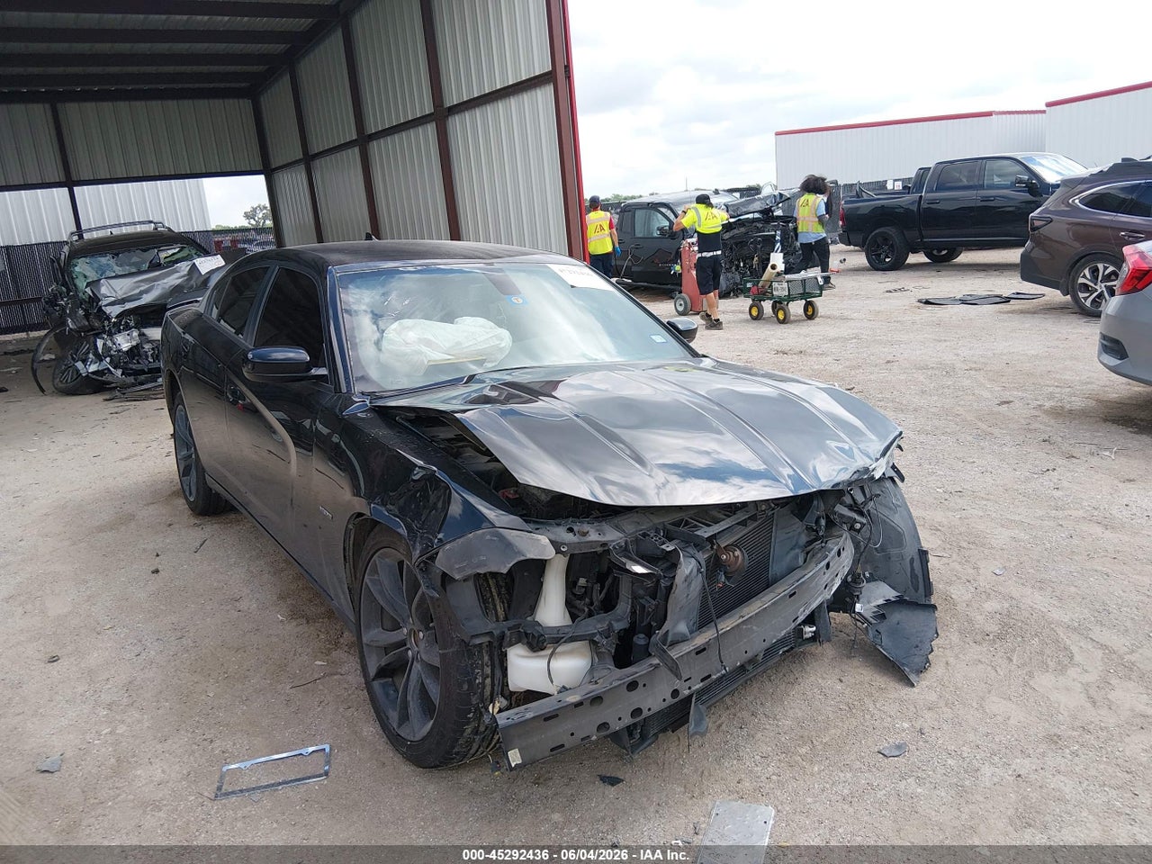 2C3CDXCT5HH****** · 2017 DODGE CHARGER R/T RWD