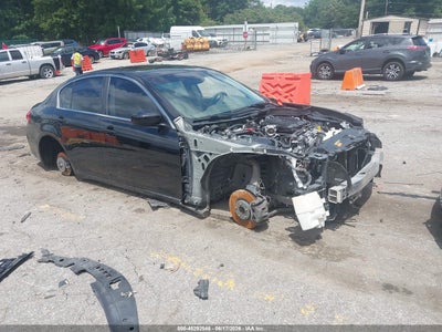 2013 INFINITI G37 JOURNEY