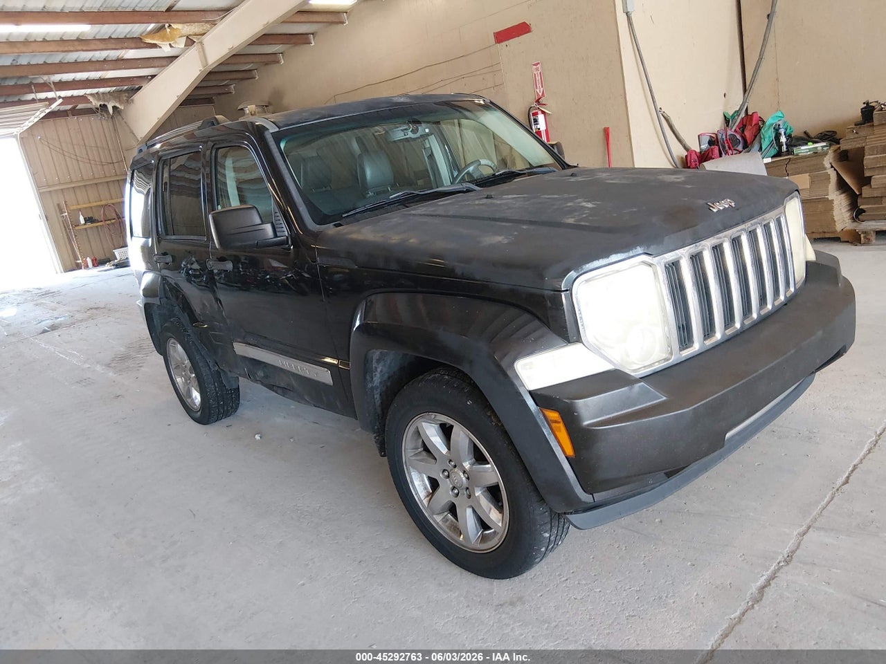 1J8GN58K78W****** · 2008 JEEP LIBERTY LIMITED EDITION
