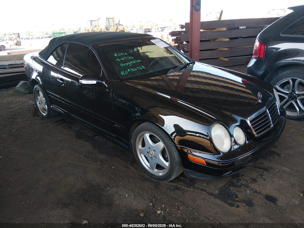 WDBLK65G23T****** · 2003 MERCEDES-BENZ CLK 320