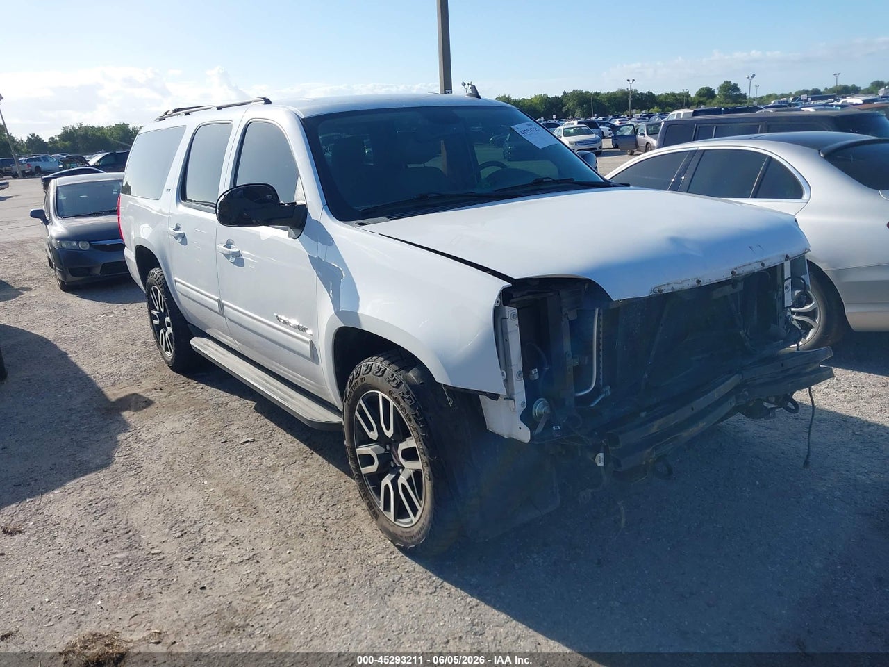 1GKS1KE0XDR****** · 2013 GMC YUKON XL 1500 SLT