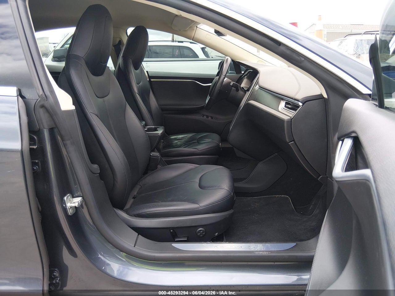 2014 TESLA MODEL S P85 · 5/10