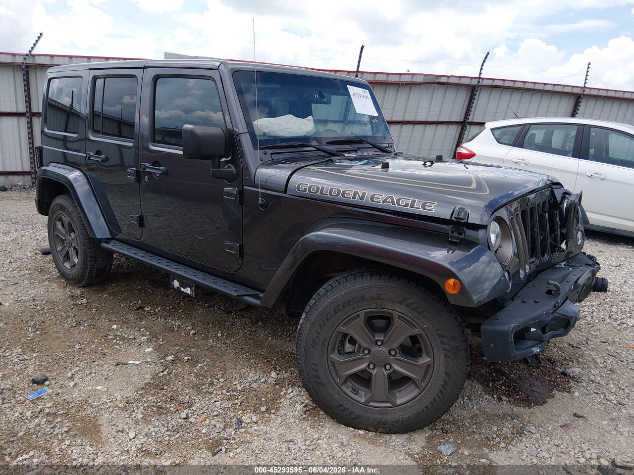 1C4HJWDG0JL****** · 2018 JEEP WRANGLER JK UNLIMITED GOLDEN EAGLE 4X4