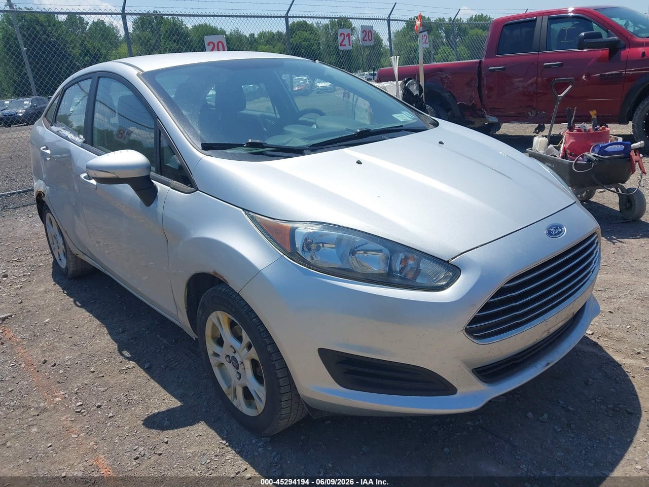 3FADP4BJXGM****** · 2016 FORD FIESTA SE