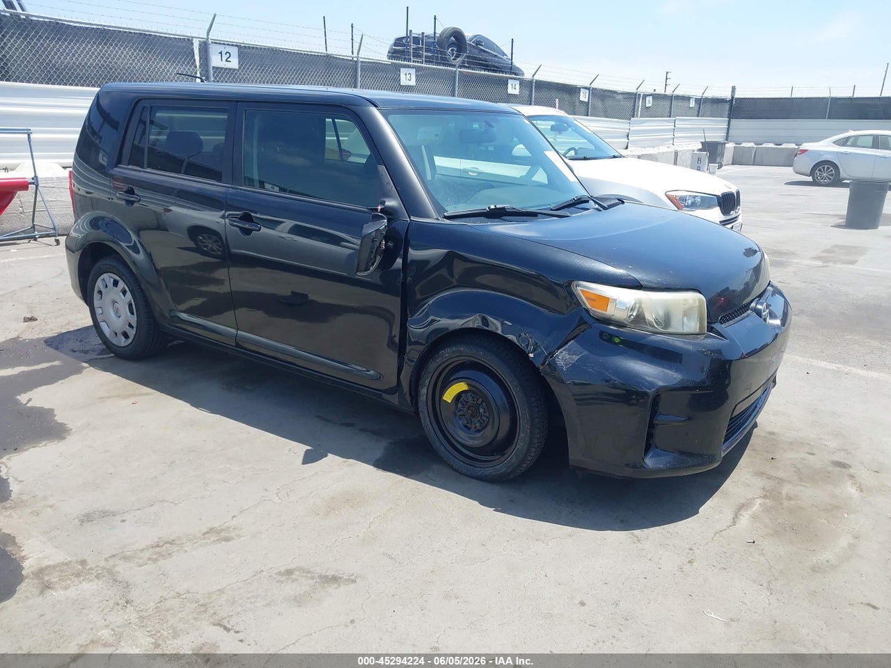 JTLZE4FEXEJ****** · 2014 SCION XB