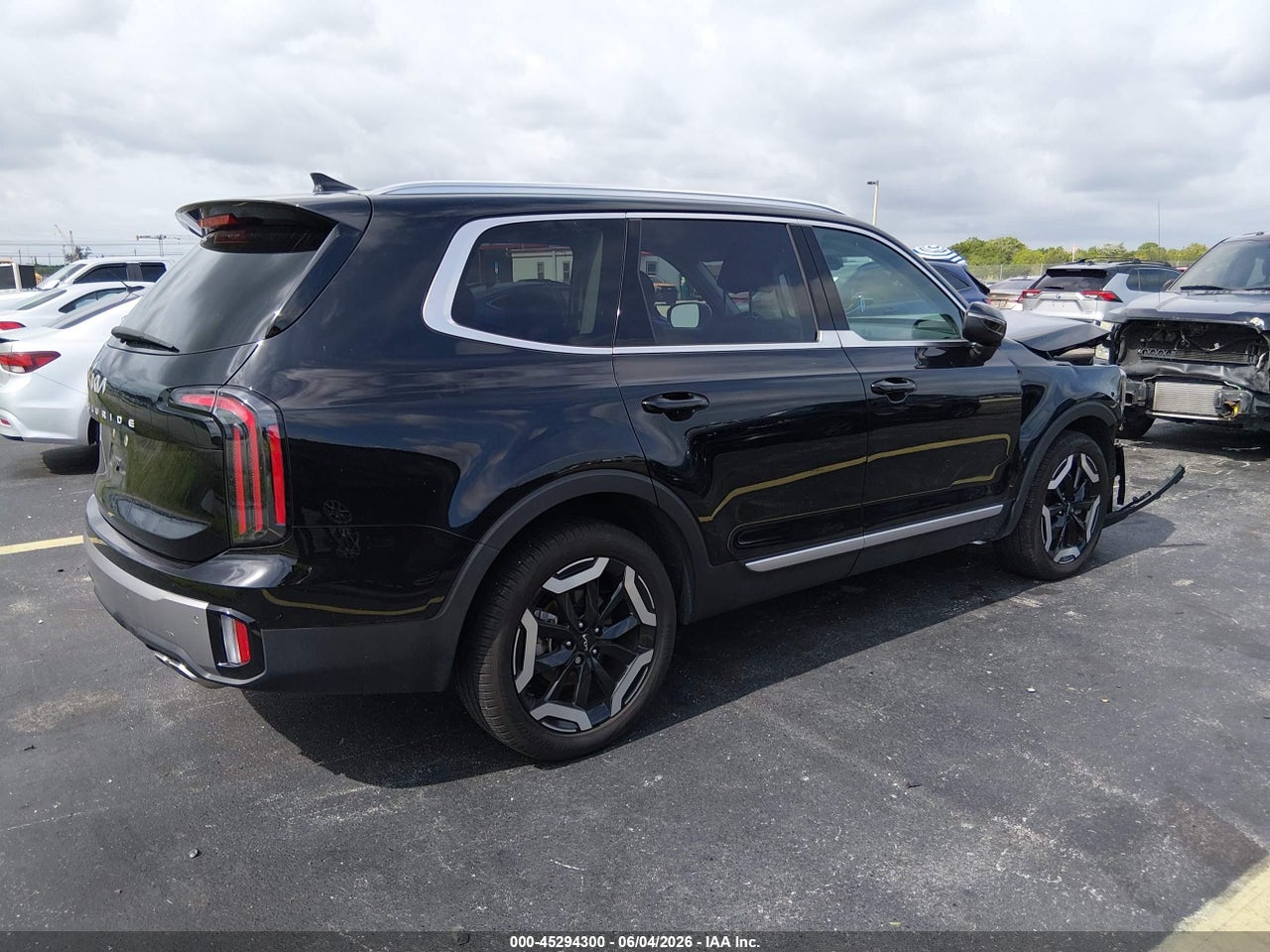 2025 KIA TELLURIDE EX · 4/11