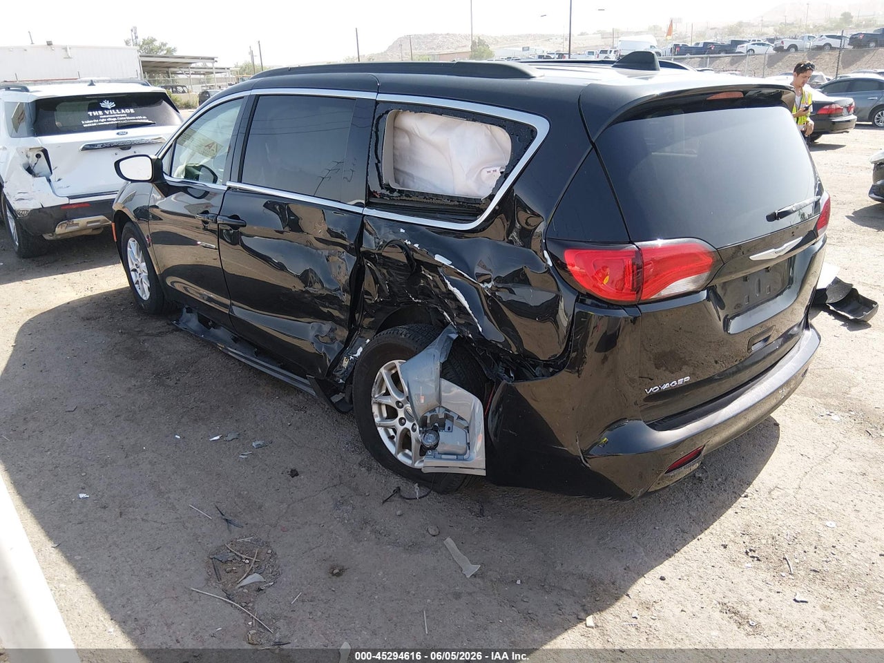 2021 CHRYSLER VOYAGER LXI · 3/11