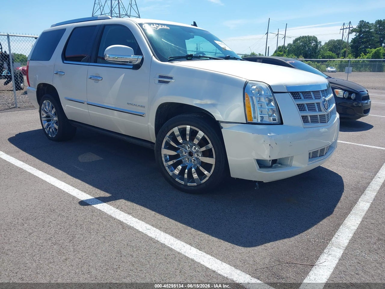 1GYS4DEF8BR****** · 2011 CADILLAC ESCALADE PLATINUM EDITION
