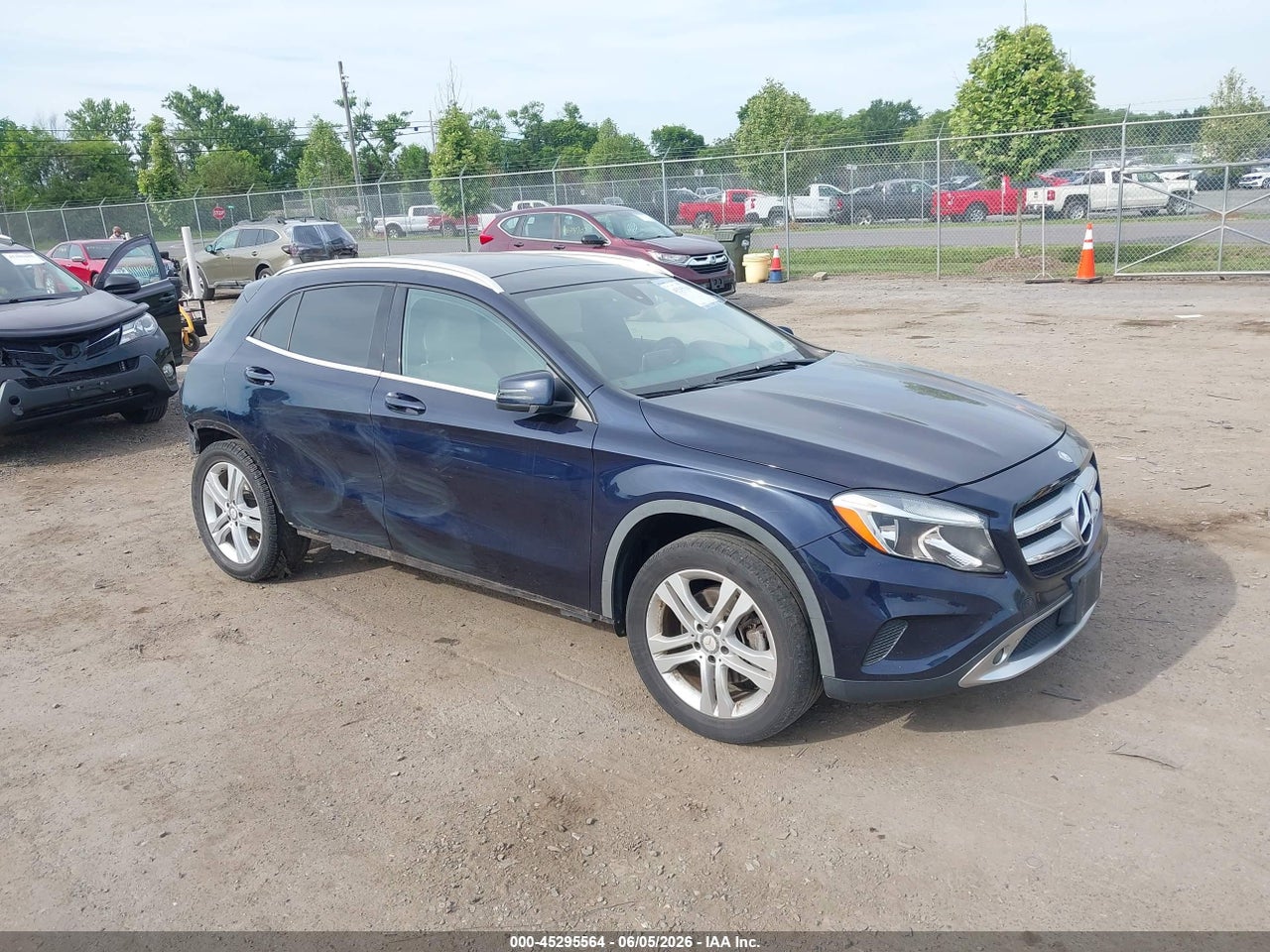 WDCTG4GB0HJ****** · 2017 MERCEDES-BENZ GLA 250 4MATIC