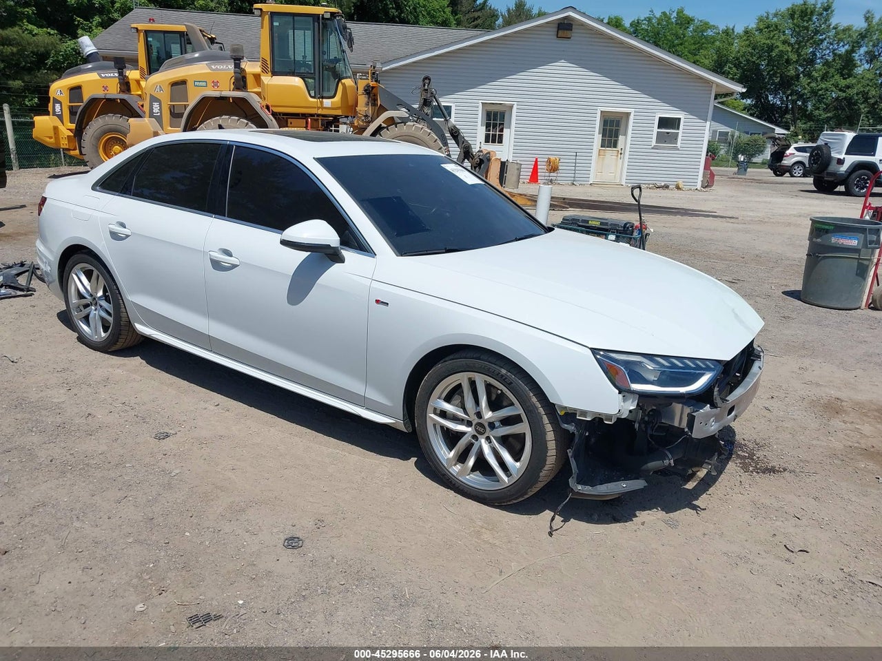 WAUEAAF42NN****** · 2022 AUDI A4 PREMIUM PLUS 45 TFSI S LINE QUATTRO S TRONIC