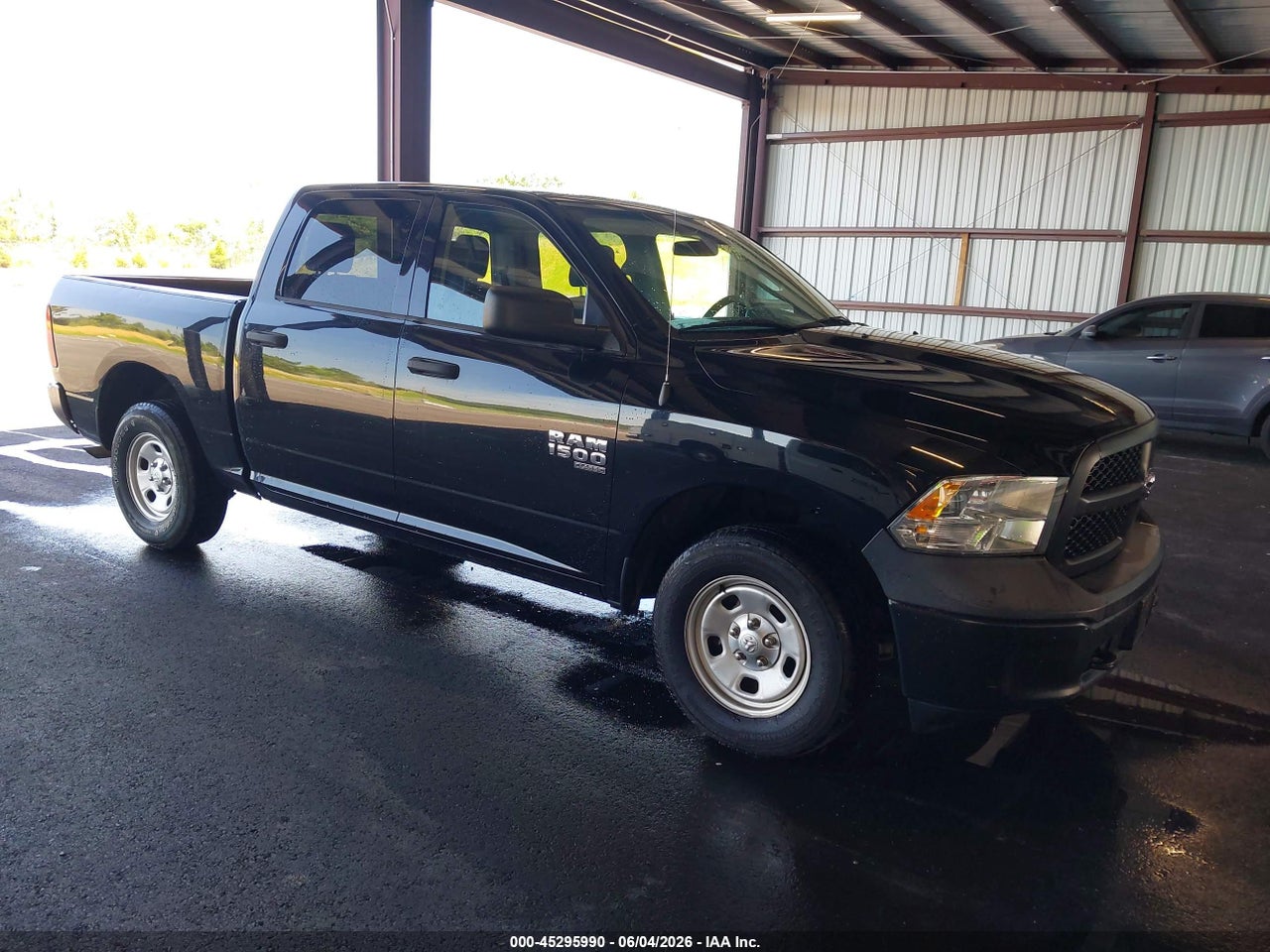 1C6RR7KG0KS****** · 2019 RAM 1500 CLASSIC TRADESMAN  4X4 5'7 BOX