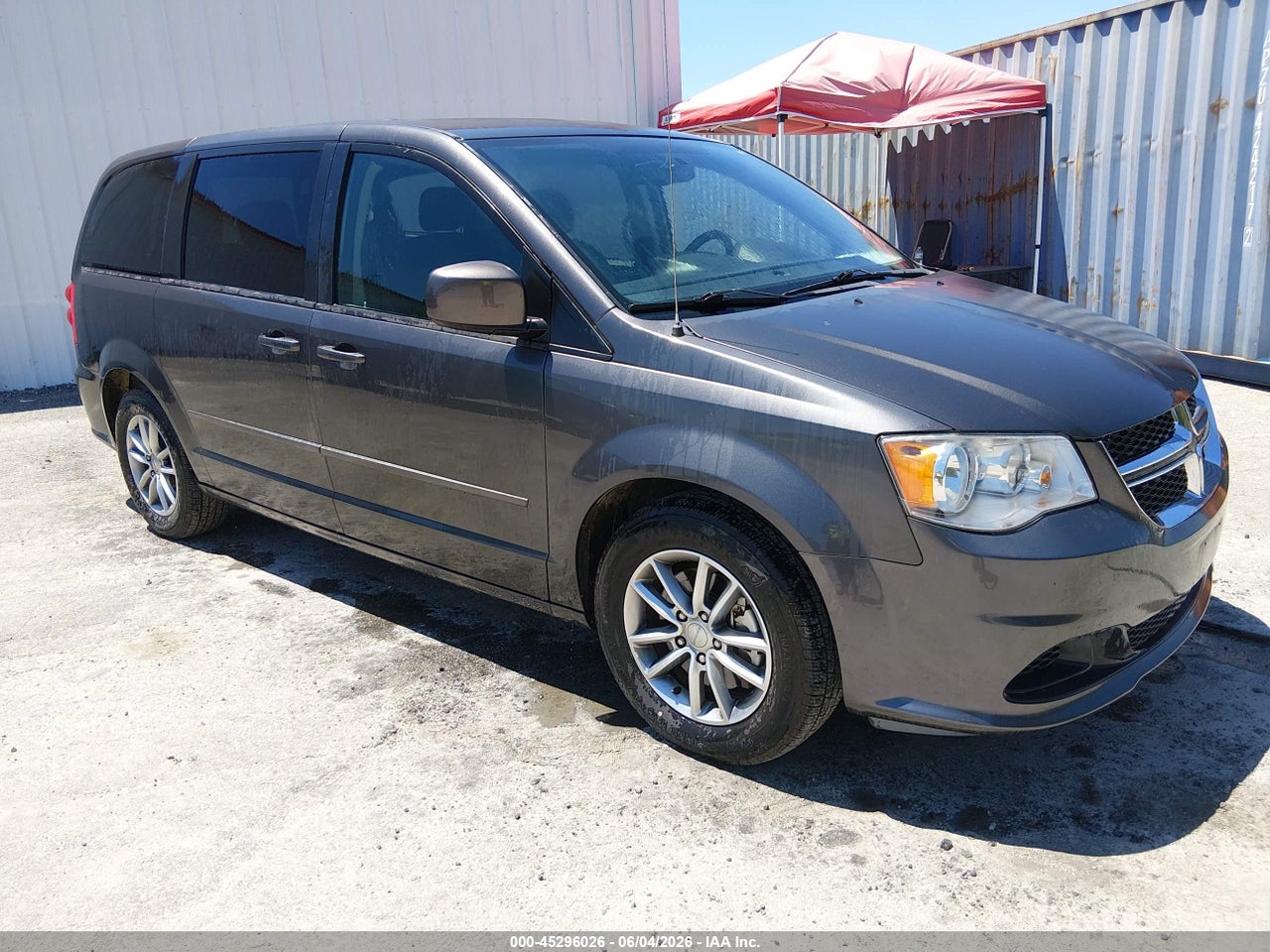 2C4RDGBG0GR****** · 2016 DODGE GRAND CARAVAN SE PLUS