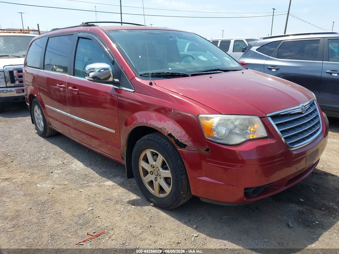 2A4RR8D1XAR****** · 2010 CHRYSLER TOWN &amp; COUNTRY TOURING PLUS