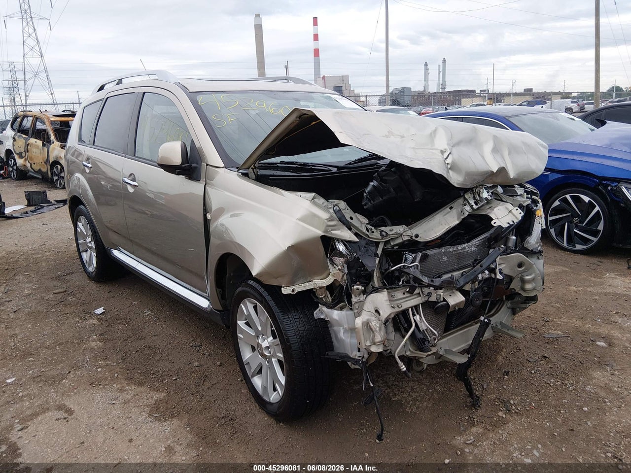 JA4MT31W19Z****** · 2009 MITSUBISHI OUTLANDER SE