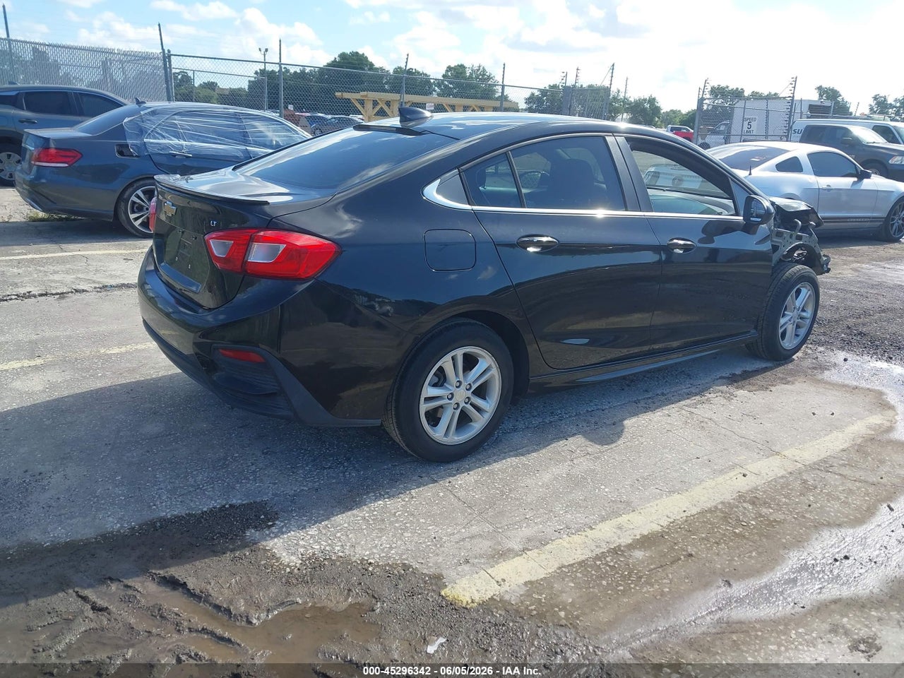 2018 CHEVROLET CRUZE LT AUTO · 4/11
