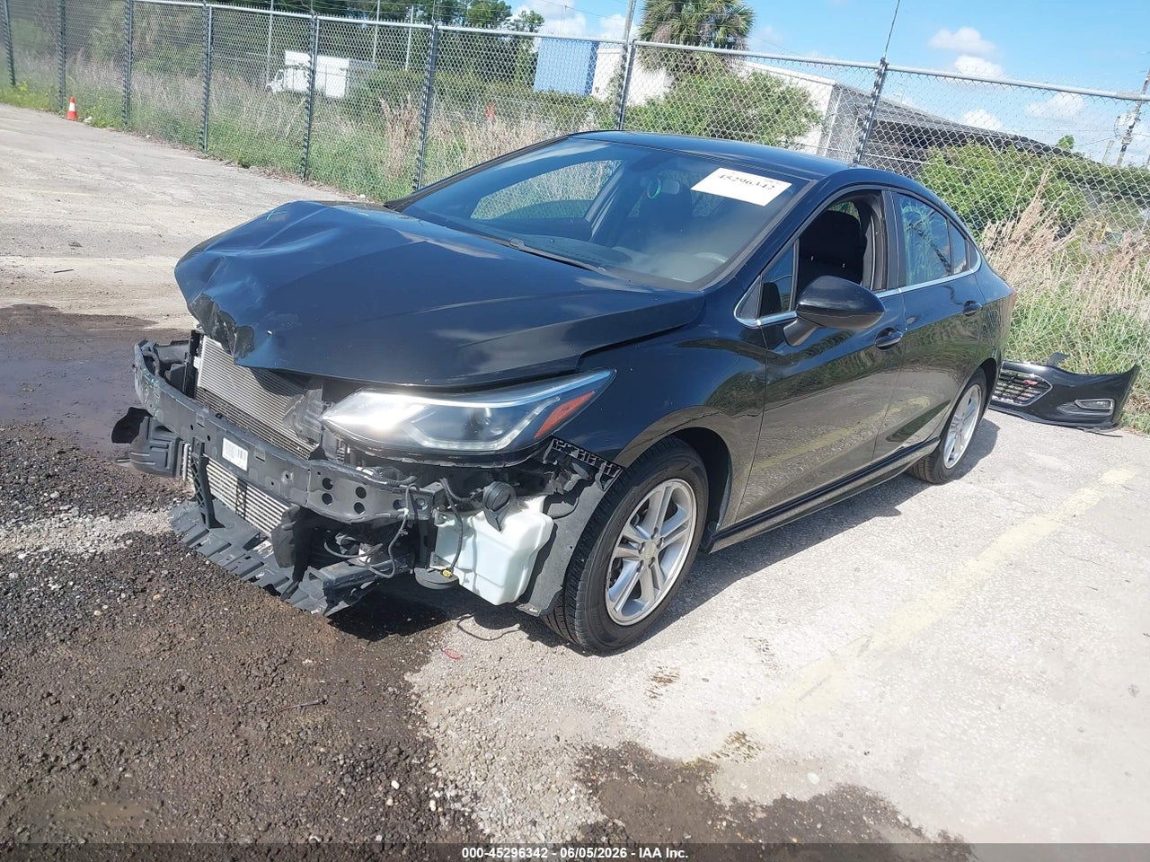 2018 CHEVROLET CRUZE LT AUTO · 2/11