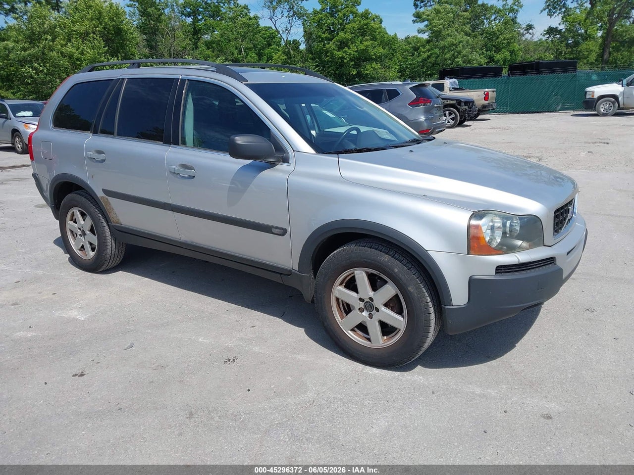 YV1CM59H141****** · 2004 VOLVO XC90 2.5T AWD