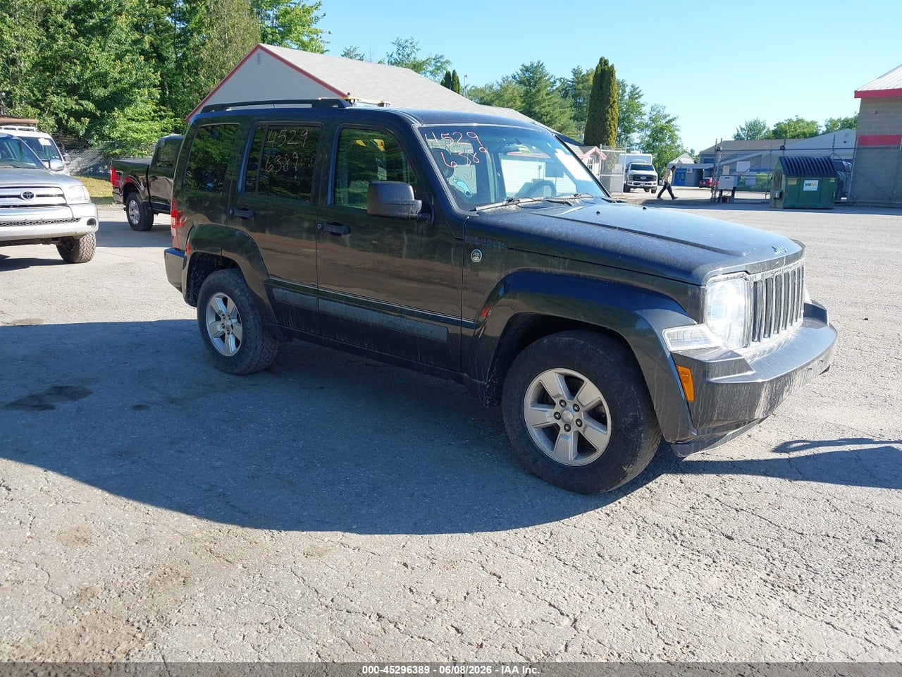 1J4PN2GK7AW****** · 2010 JEEP LIBERTY SPORT
