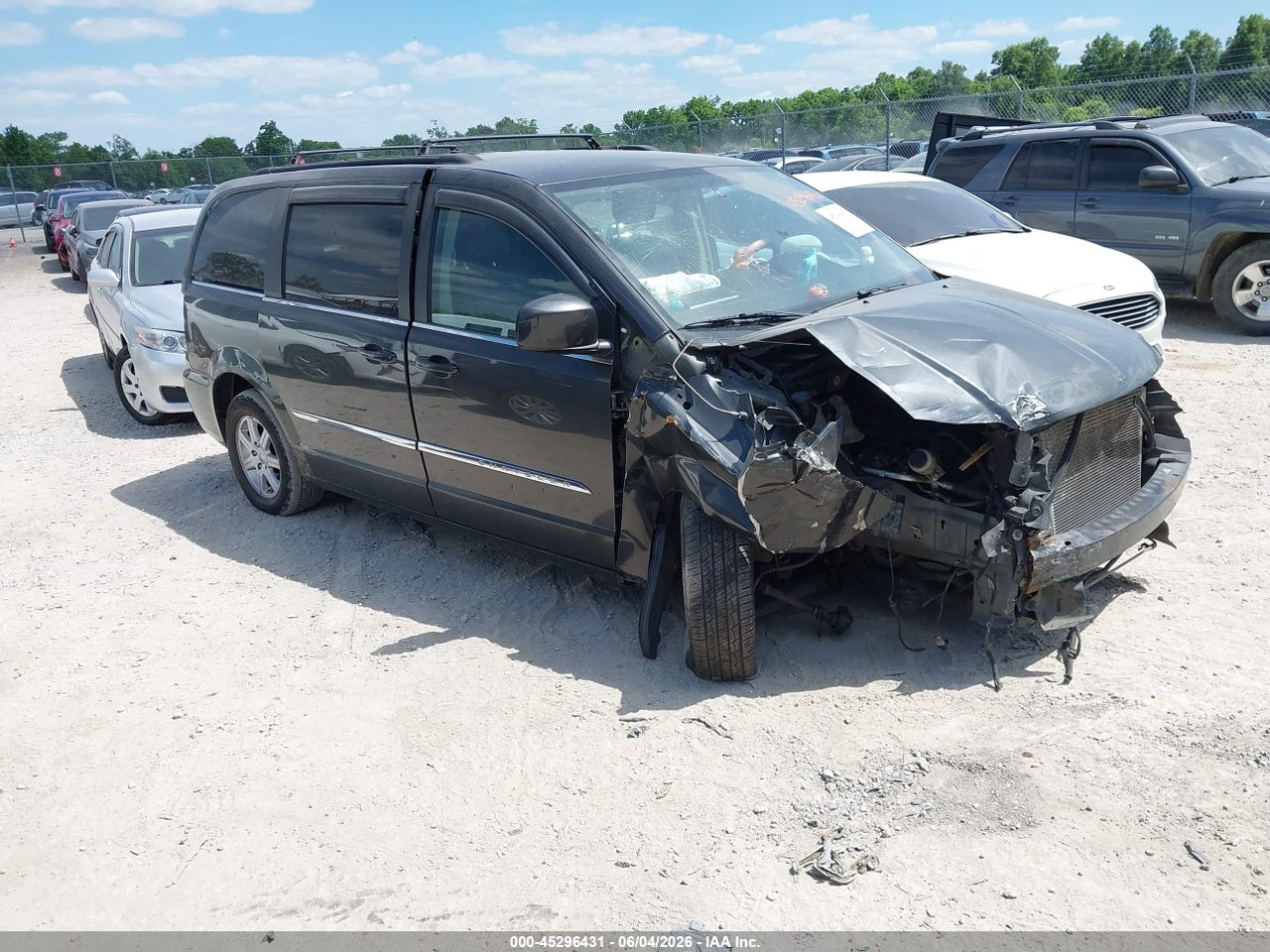 2C4RC1BG6CR****** · 2012 CHRYSLER TOWN &amp; COUNTRY TOURING