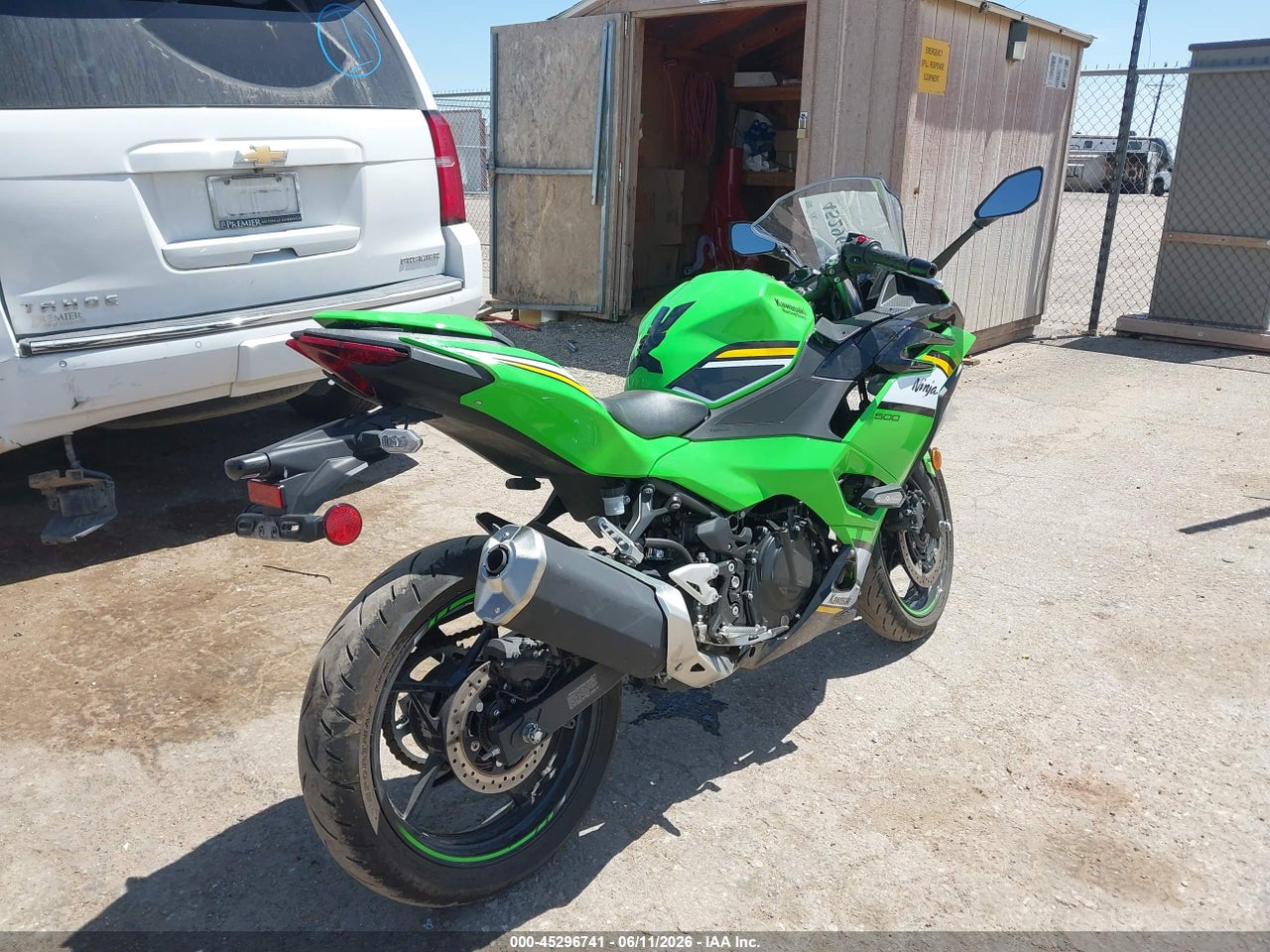 2025 KAWASAKI EX500 A/B · 4/11