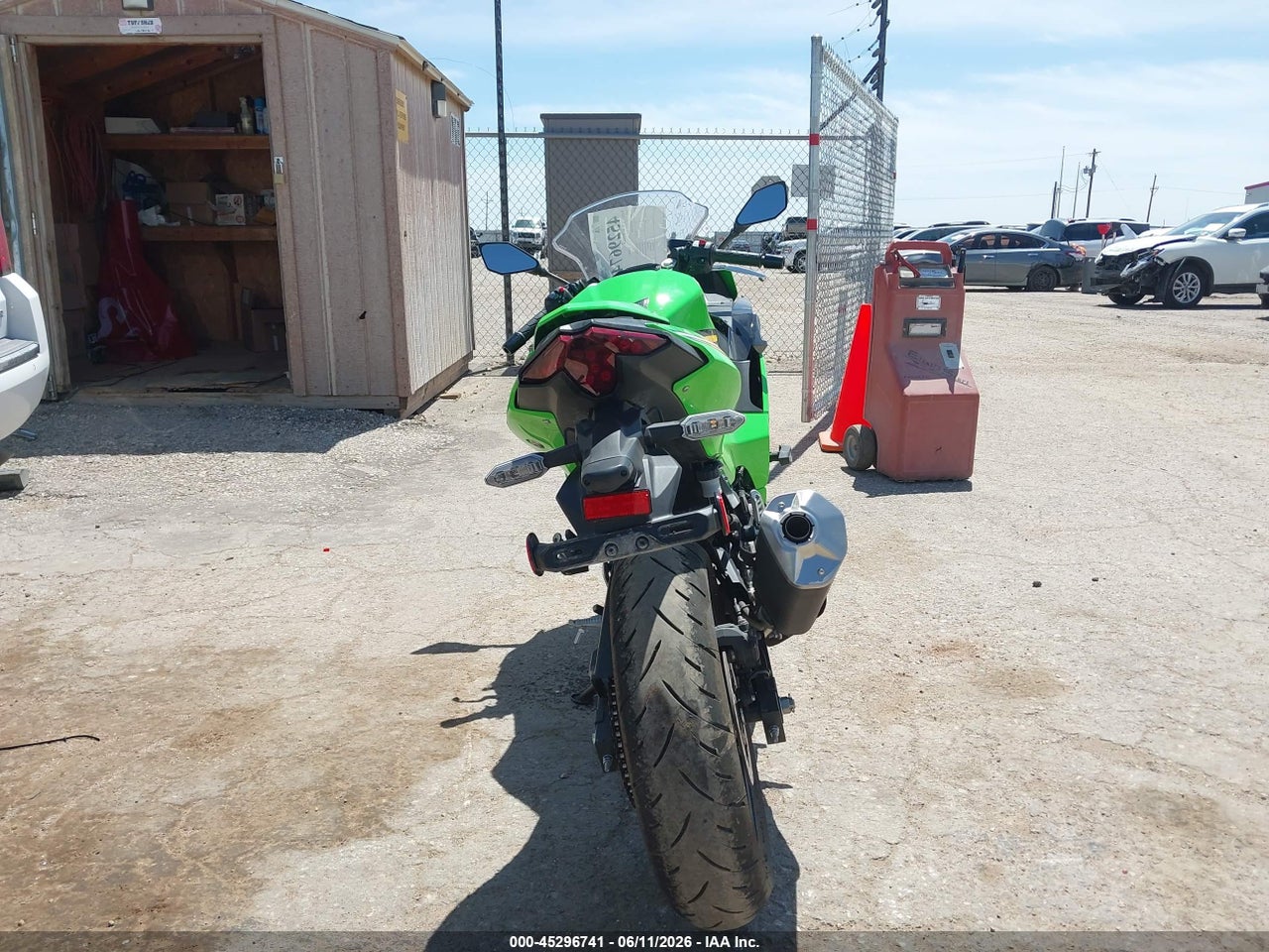 2025 KAWASAKI EX500 A/B · 6/11