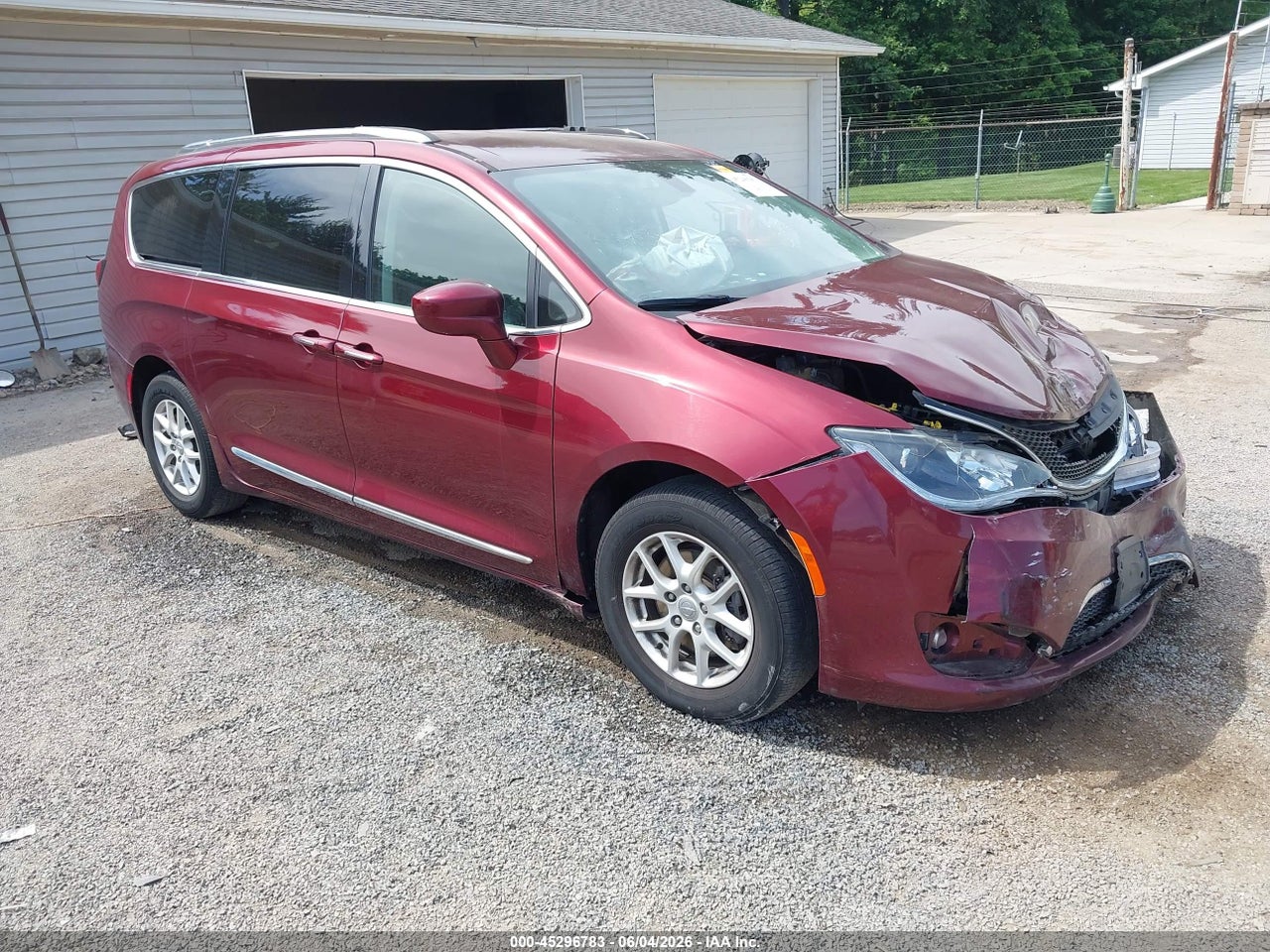 2C4RC1BG7LR****** · 2020 CHRYSLER PACIFICA TOURING L