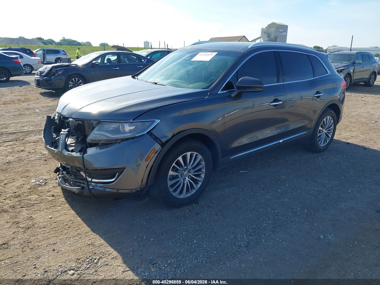 2LMPJ8KR0HB****** · 2017 LINCOLN MKX SELECT · 2/11