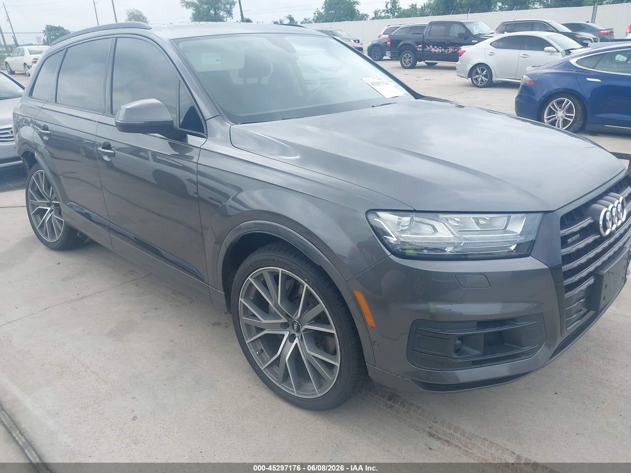 WA1VAAF7XKD****** · 2019 AUDI Q7 55 PREMIUM