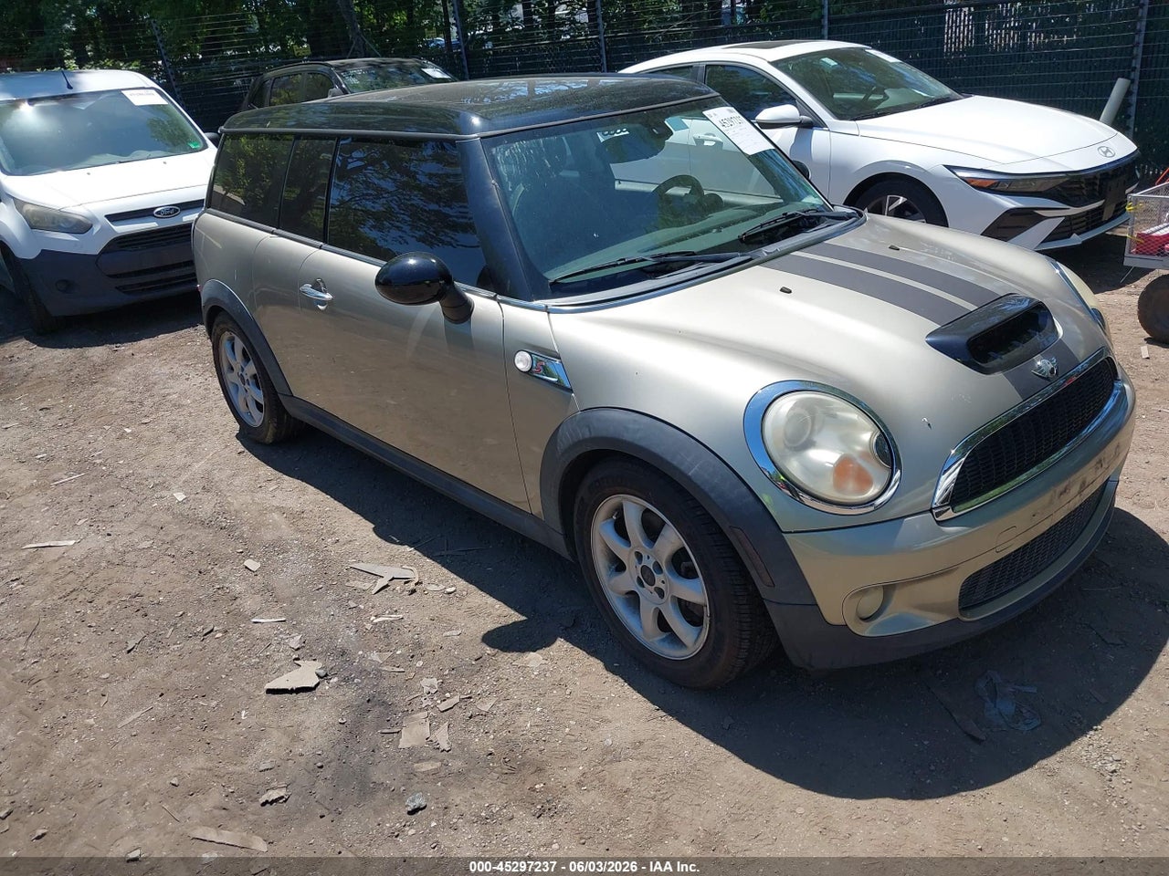 WMWMM33549T****** · 2009 MINI COOPER S CLUBMAN