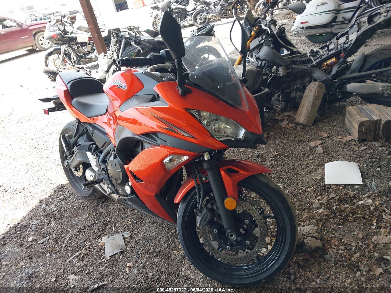 JKAEXEJ1XHD****** · 2017 KAWASAKI EX650 J